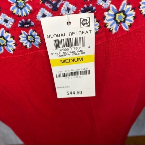 NWT red embroidered sleeveless notch top size M style & co - Picture 4 of 7